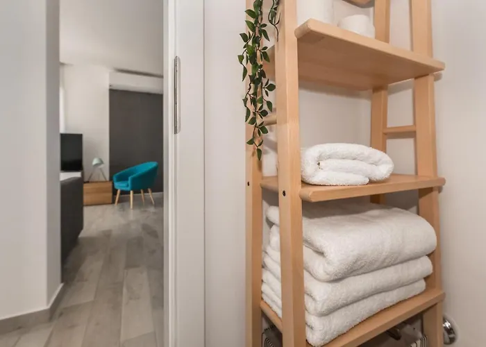 Emanuel Вилла *