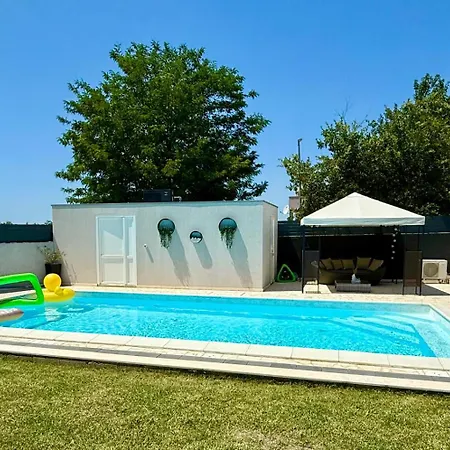 וילה Emanuel זאדאר